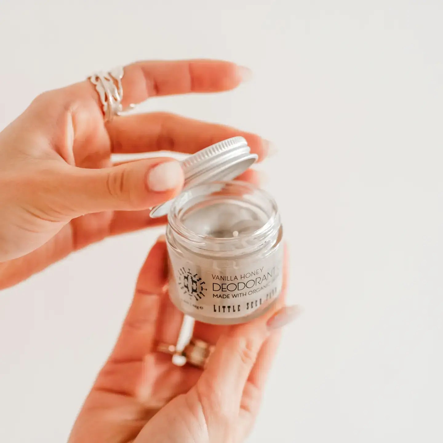 Deodorant Cream