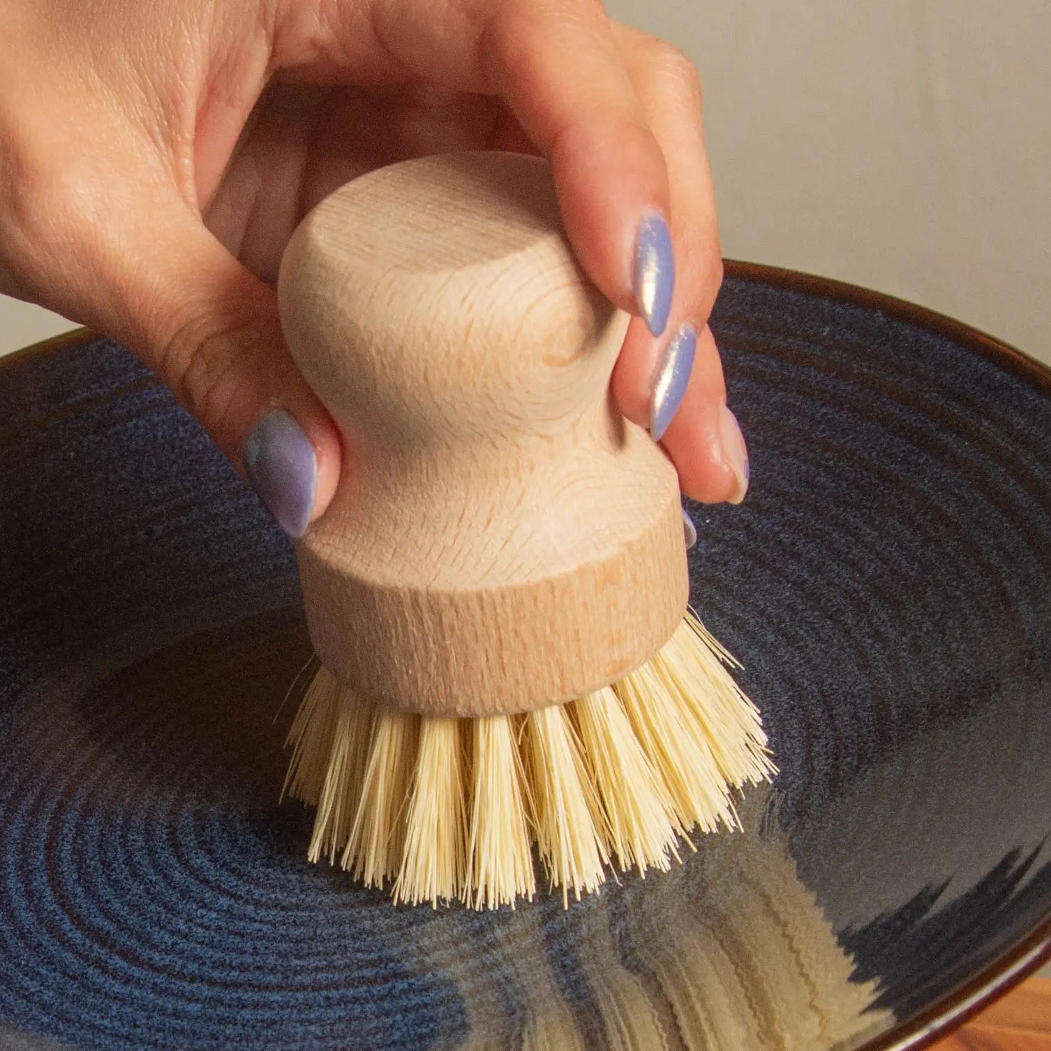 Dish Brush White Teakwood