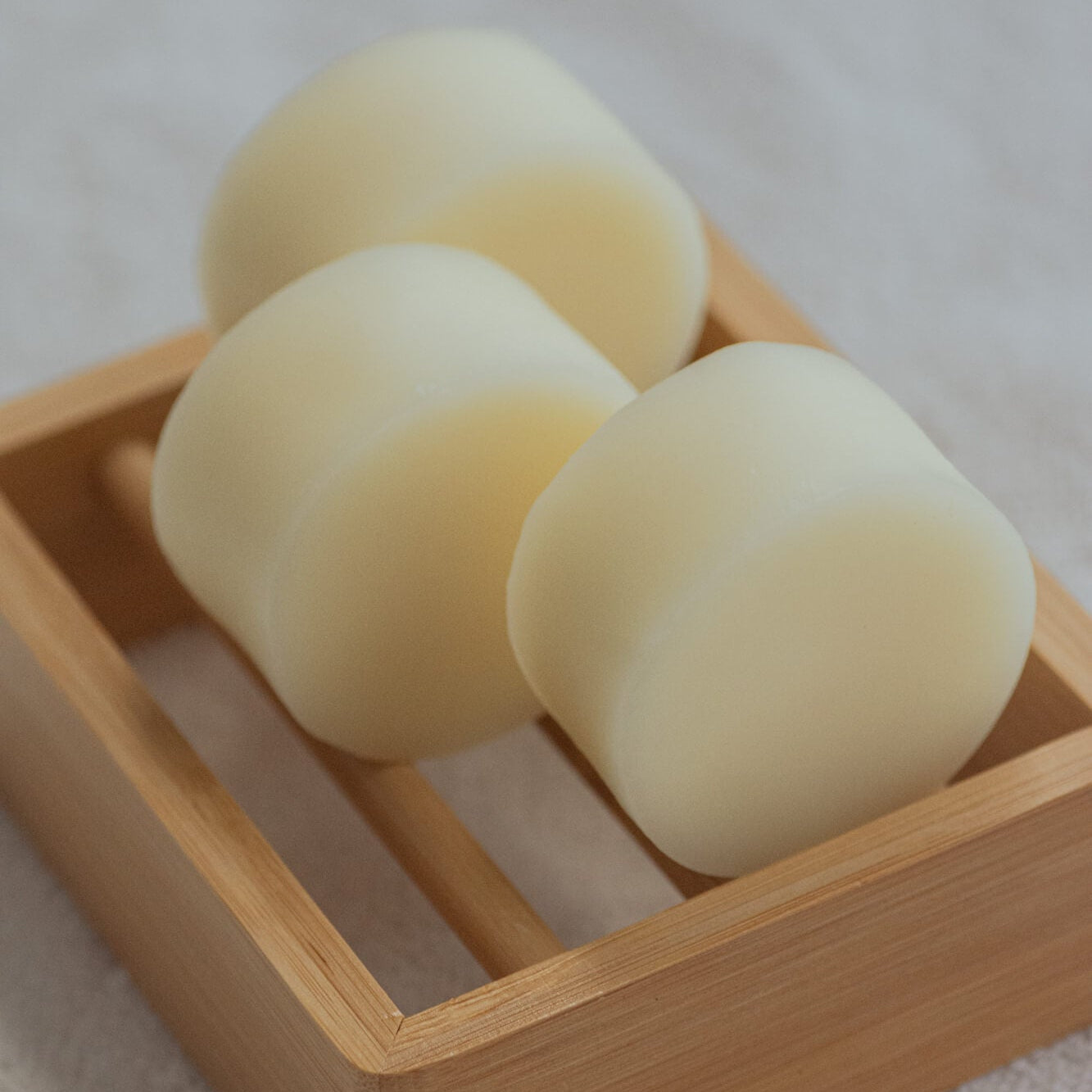 Solidsilk® Delicate Volume Shampoo Bar