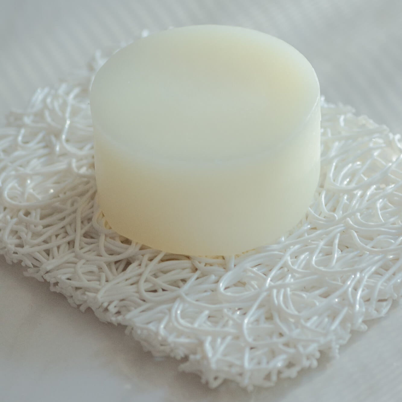 Solidsilk® Delicate Volume Shampoo Bar